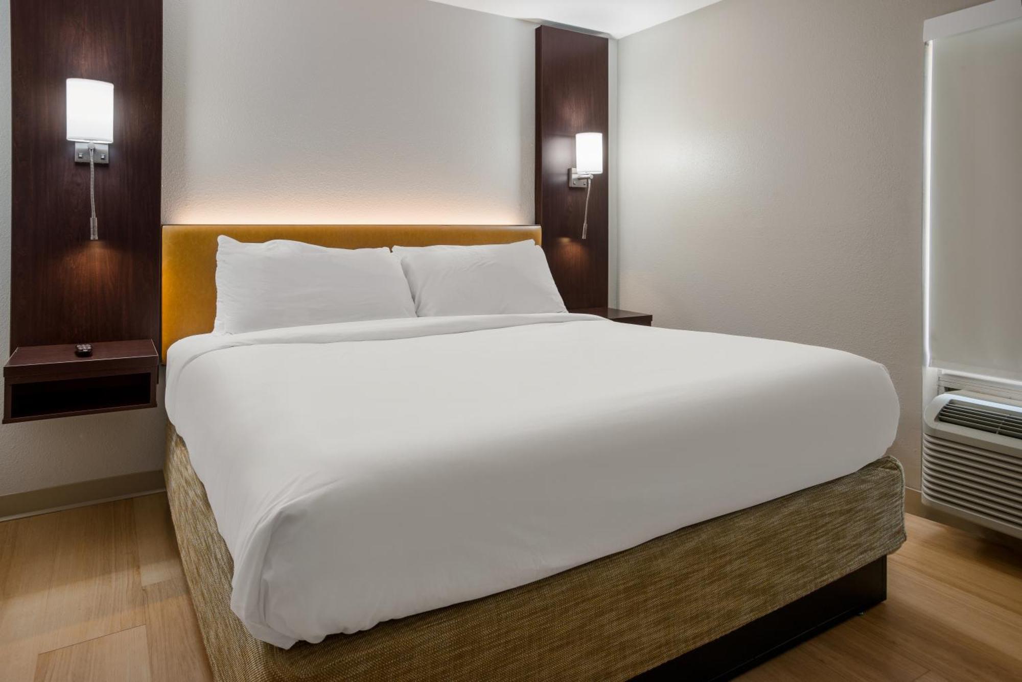 The Marco Hotel เลคชาร์ล ภายนอก รูปภาพ
